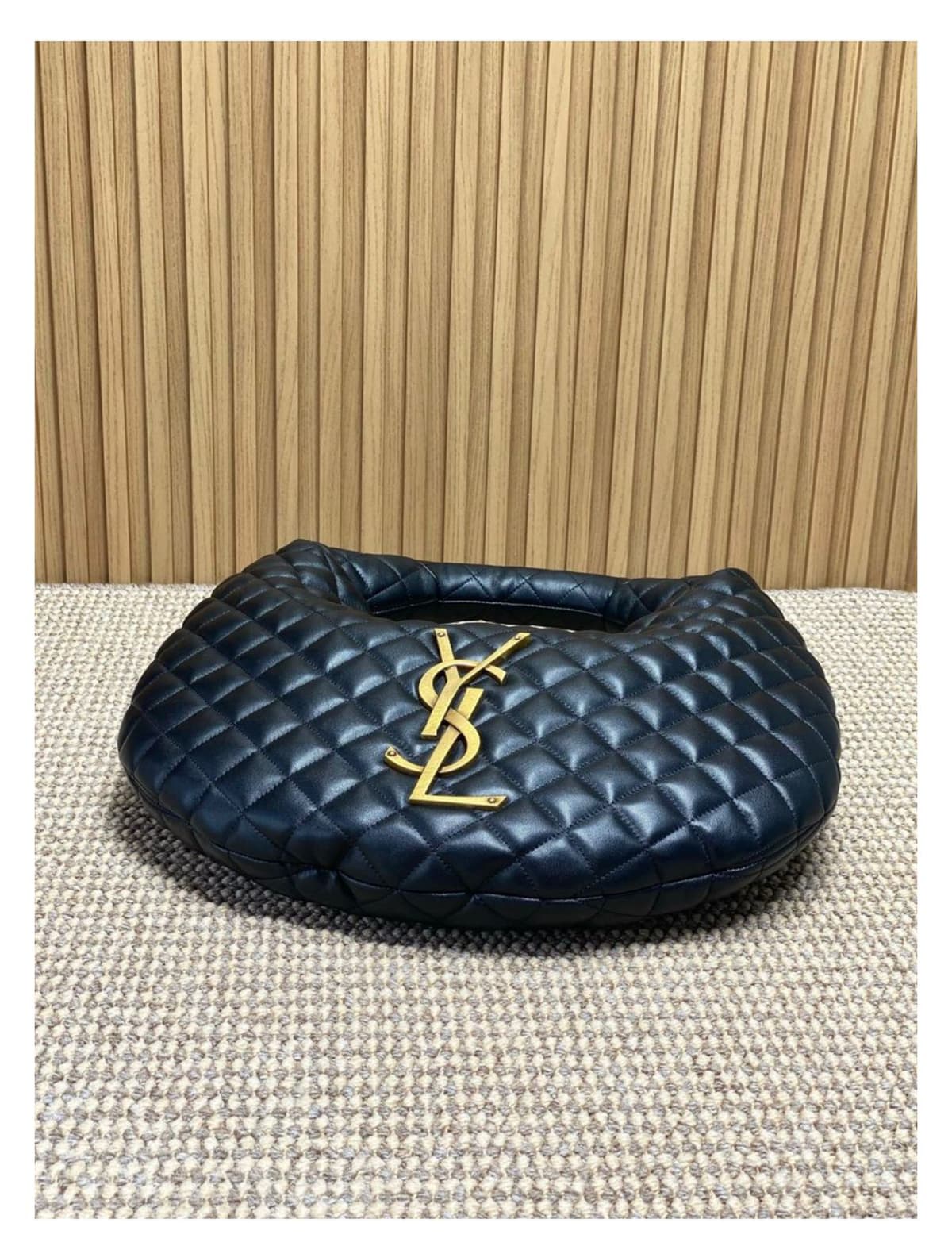 YSL Icare Hobo Preto