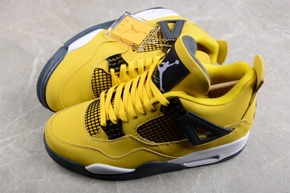 Jordan 4 Retro Lightning