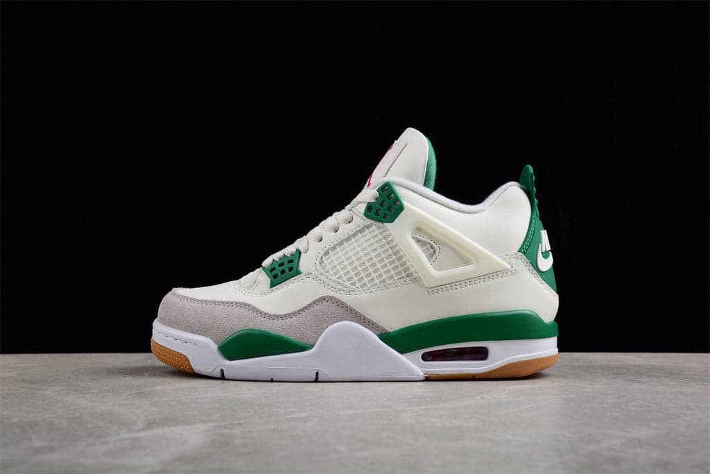 Jordan 4 Retro SB Pine Green DR5415 103.