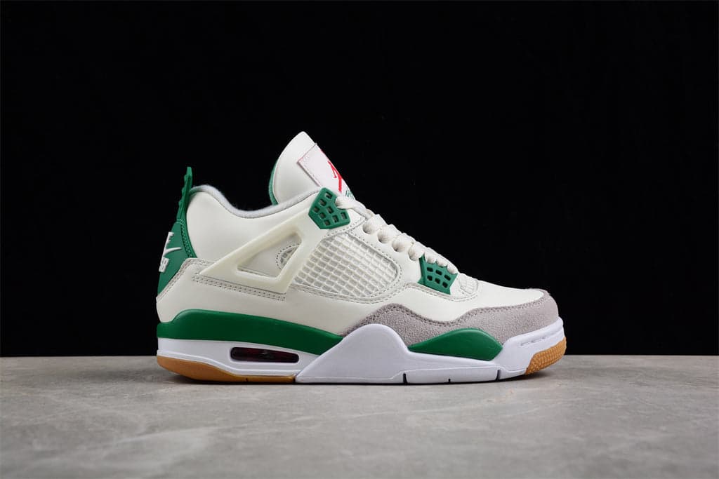 Jordan 4 Retro SB Pine Green DR5415 103.