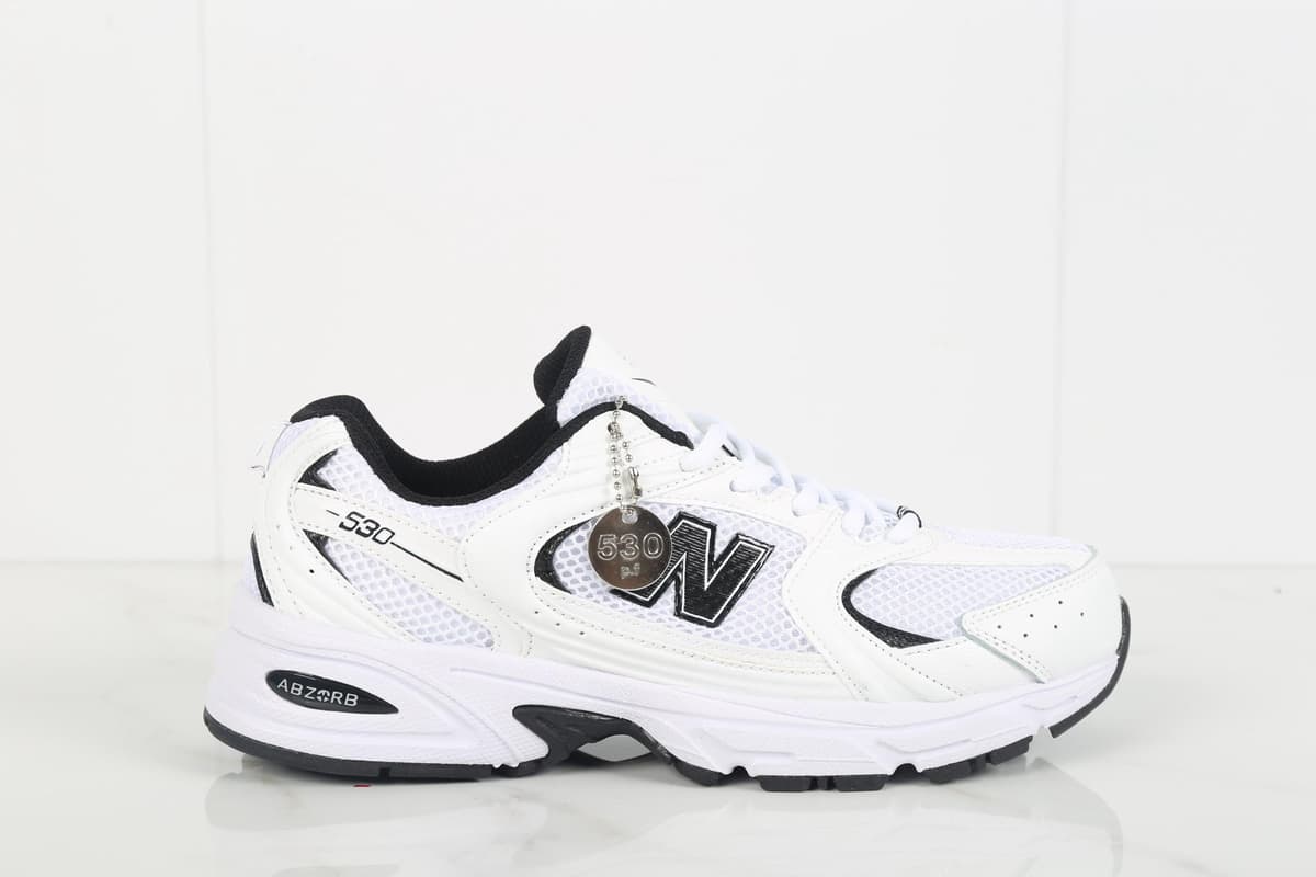 New Balance 530 White Black Details