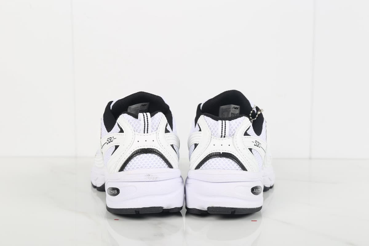 New Balance 530 White Black Details