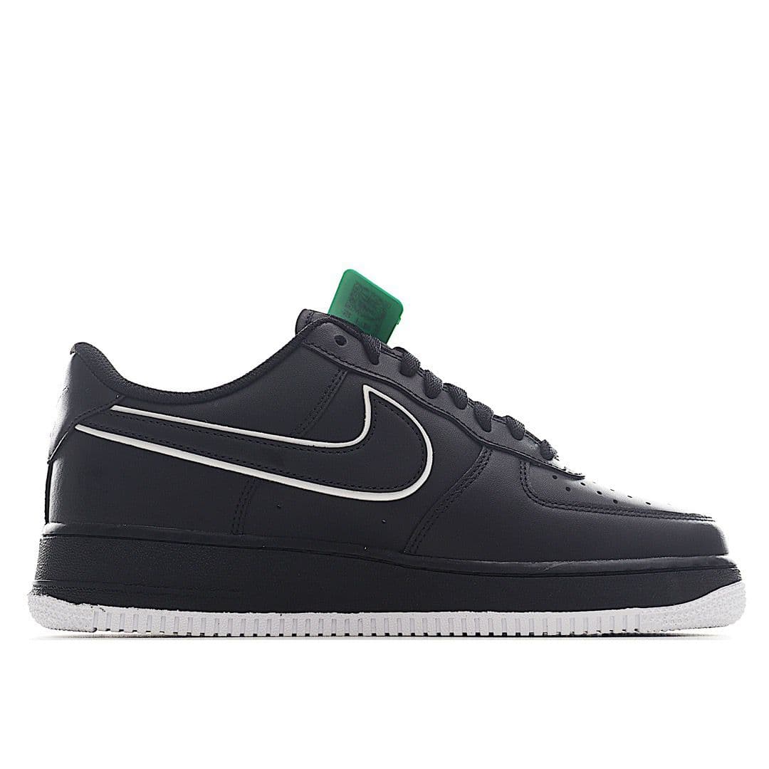 Nike Air Force 1 '07
