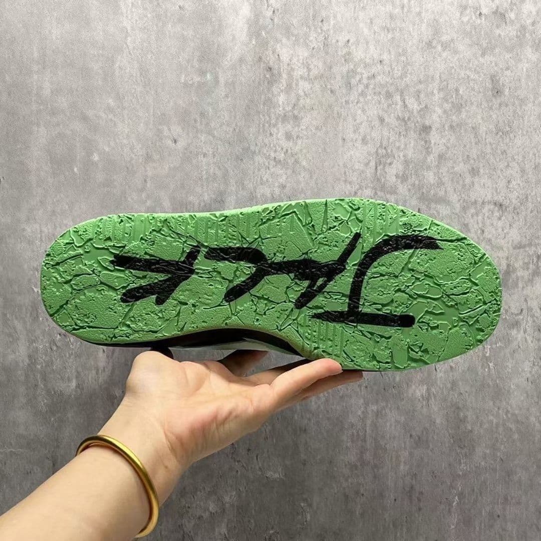 Jordan CJ1 T-Rexx x Travis Scott