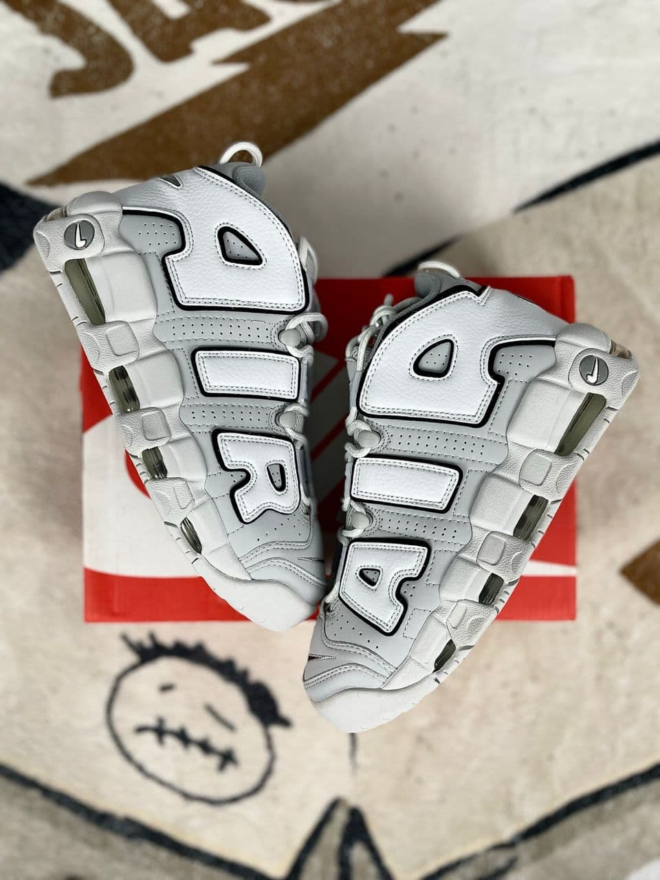 Nike Air More Uptempo White .