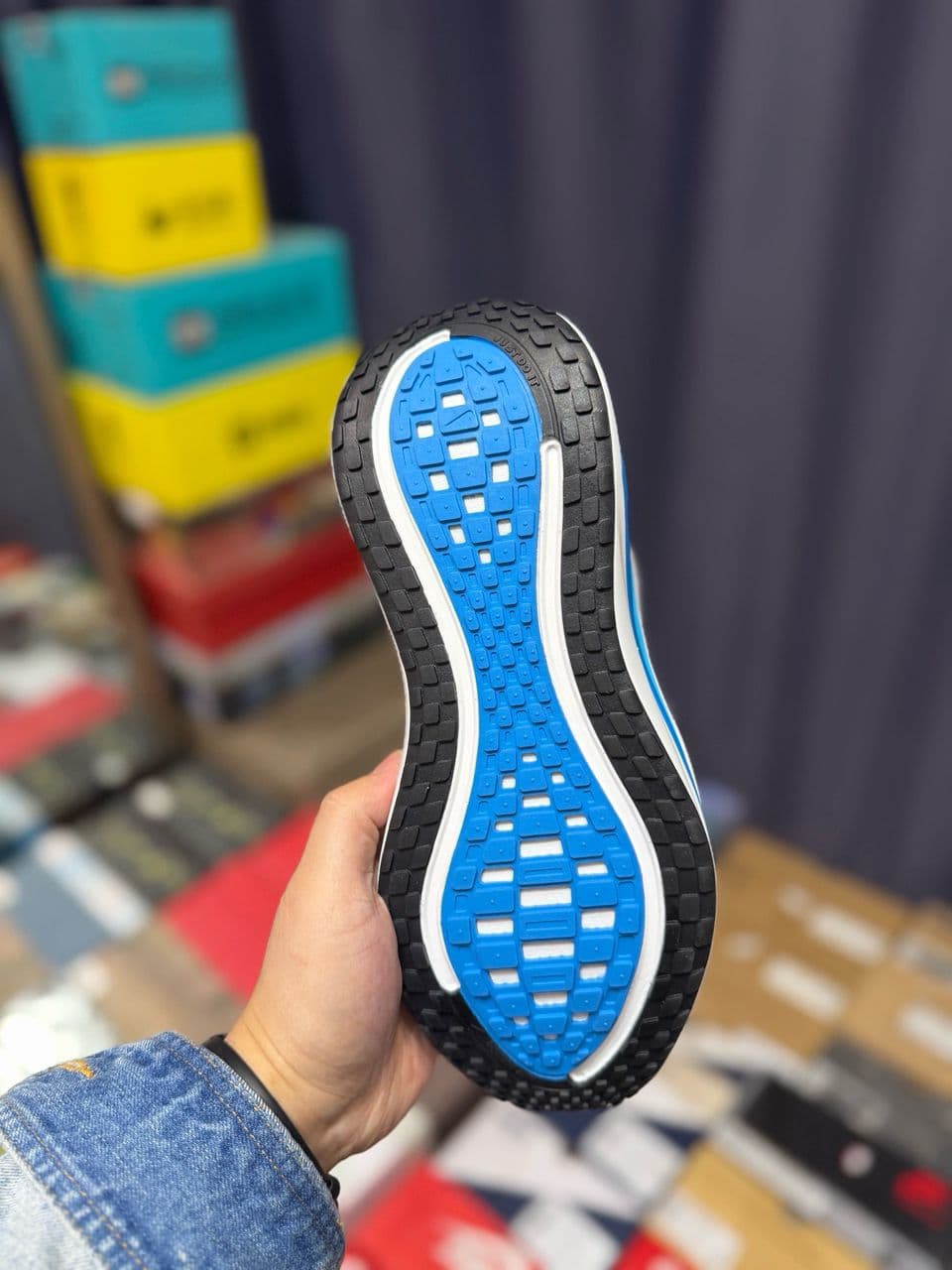 Nike Invincible Run ZoomX Blue Sole