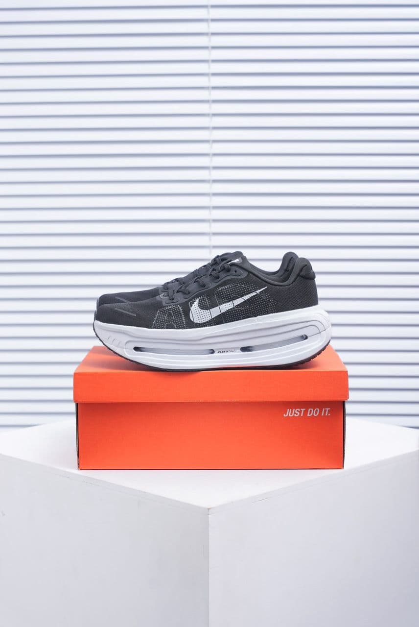 Nike Vomero Premium