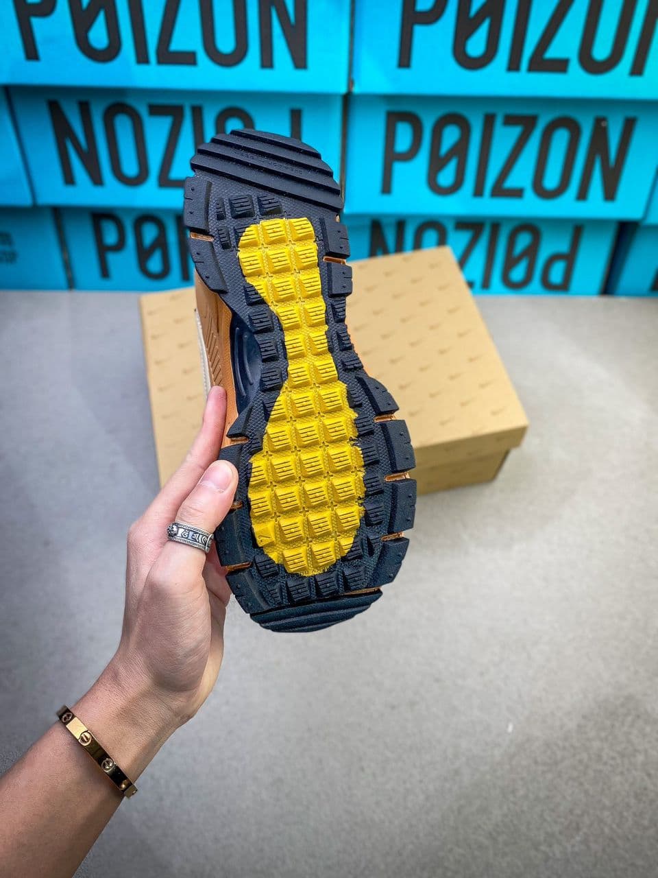 Nike Women's Zoom Vomero Roam