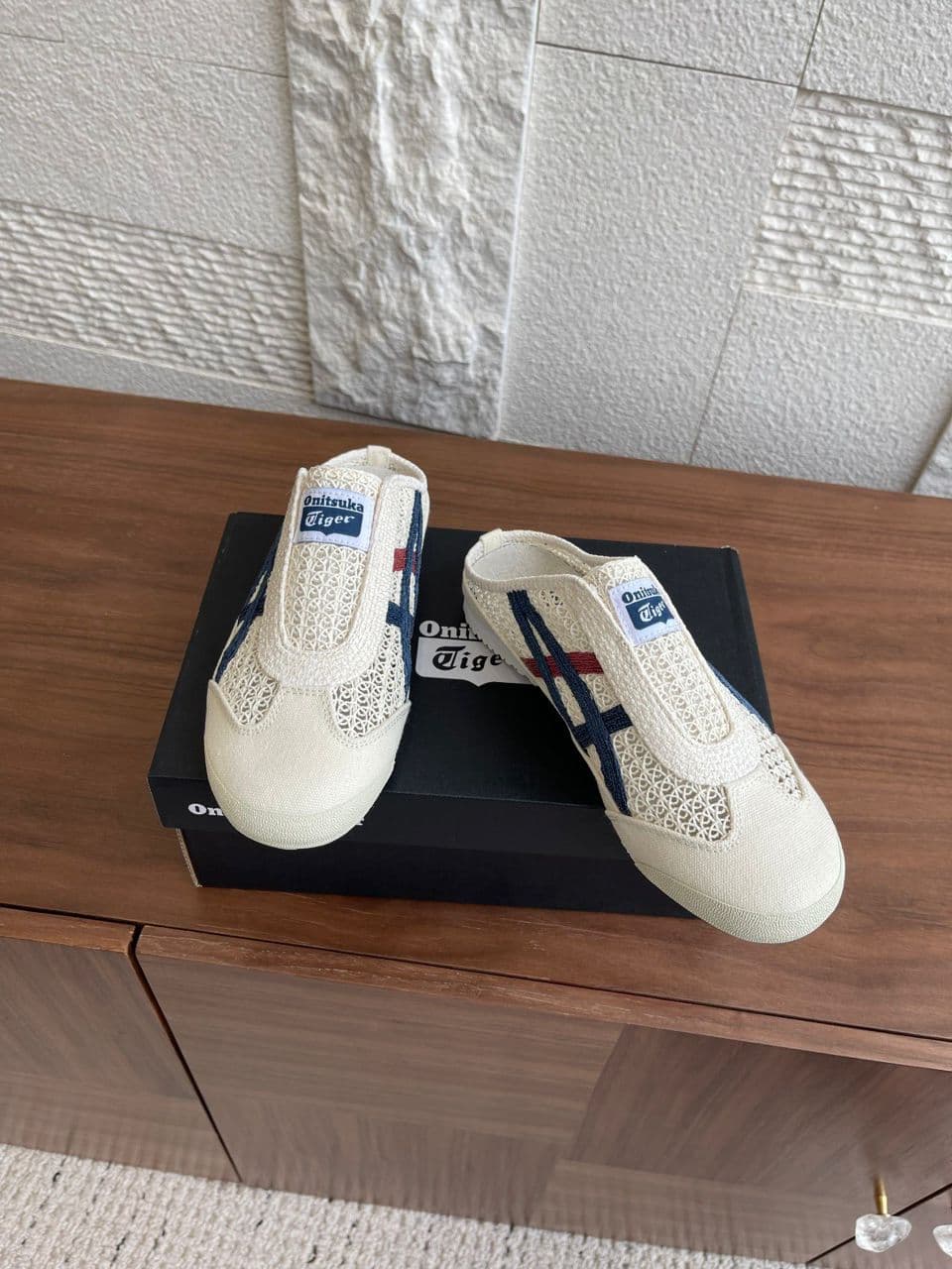 Onitsuka Tiger Mexico 66 Sabot.