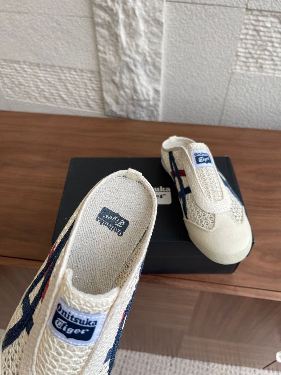 Onitsuka Tiger Mexico 66 Sabot.