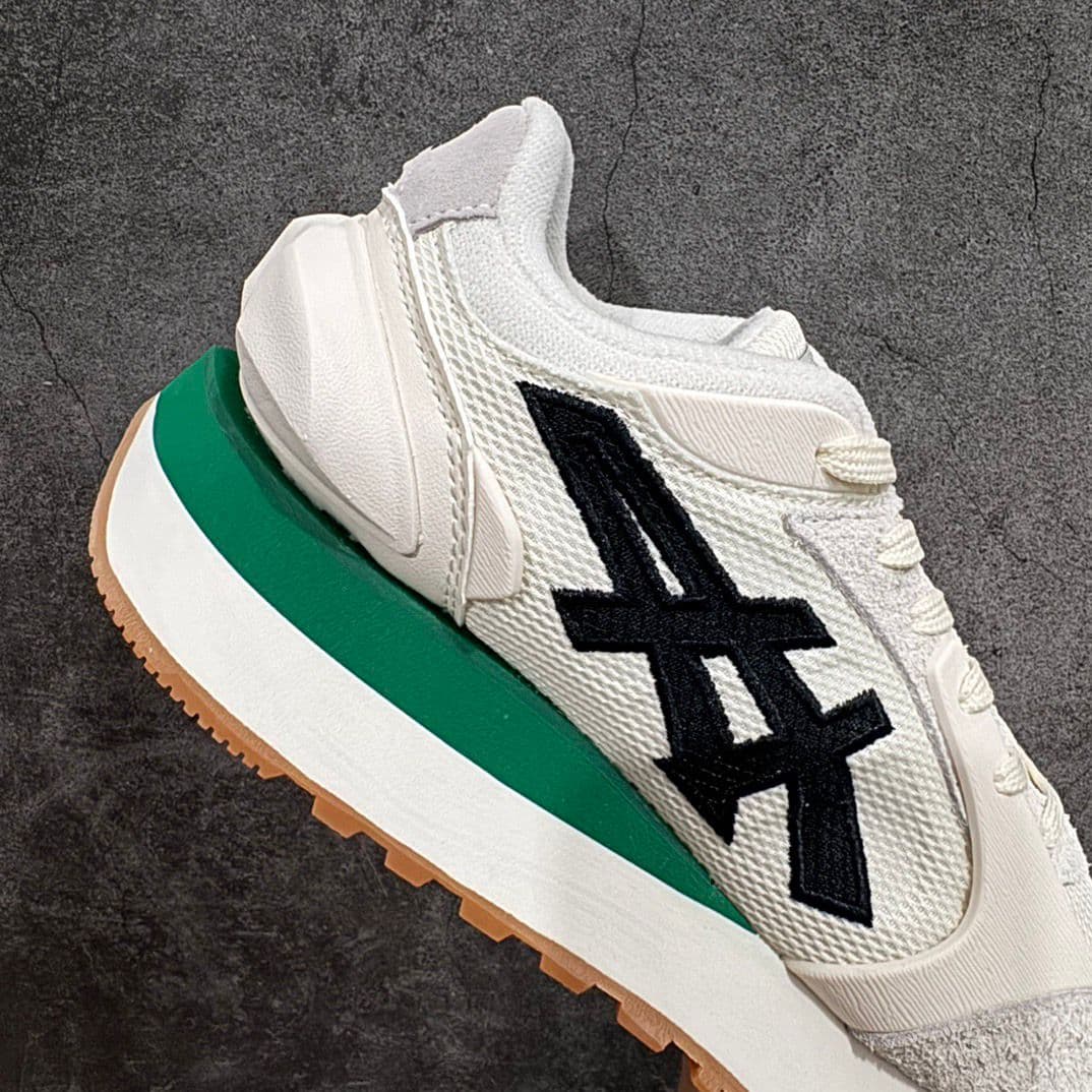 Onitsuka Tiger Moage CO.