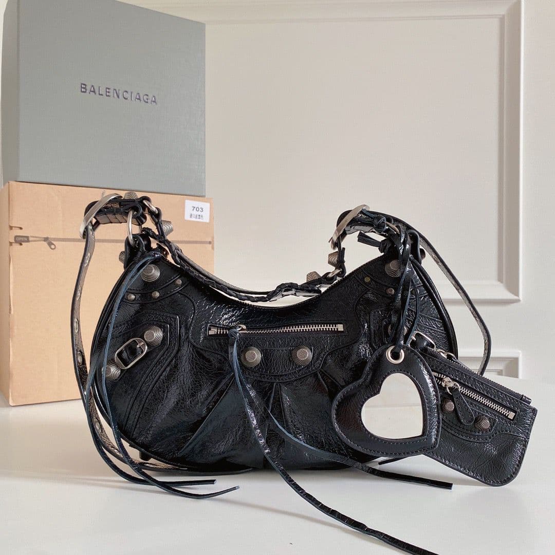Balenciaga Le Cagole Shoulder Bag preta .