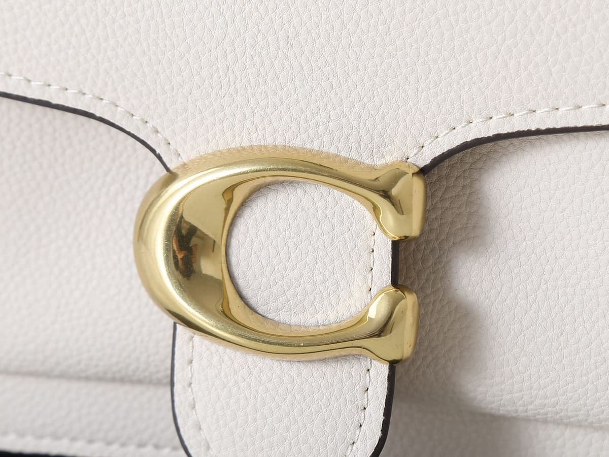 Coach Tabby Shoulder Bag 26 White Leather Gold Hardware.