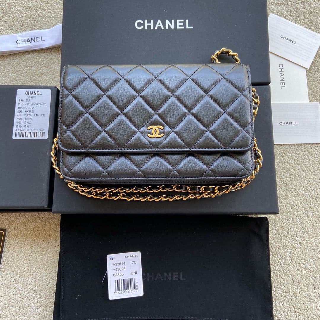 Bolsa Chanel CC Woc Lambskin Black.