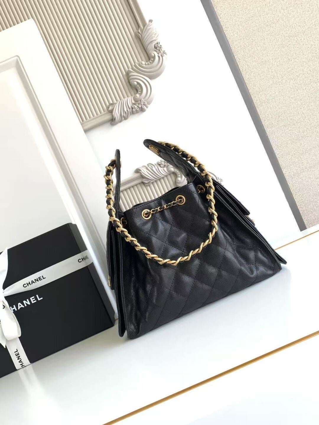 Bolsa Hobo Chanel 25 Black Small
