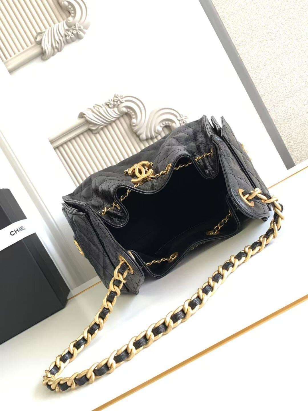 Bolsa Hobo Chanel 25 Black Small