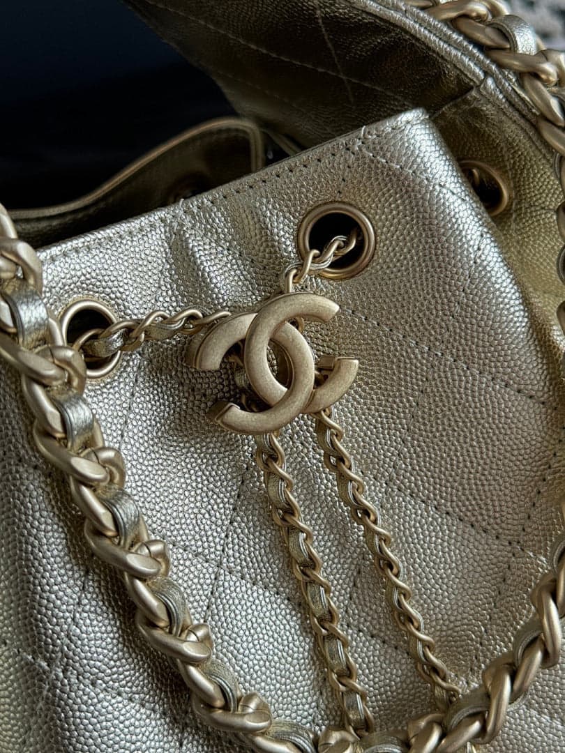 Bolsa Hobo Chanel 25 Metalica Small