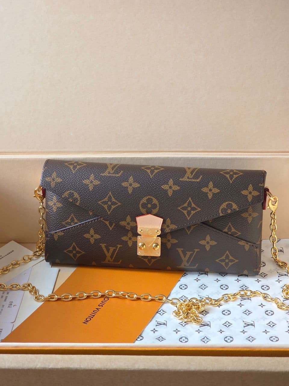 Bolsa Louis Vuitton Kirigami Organizer On Chain