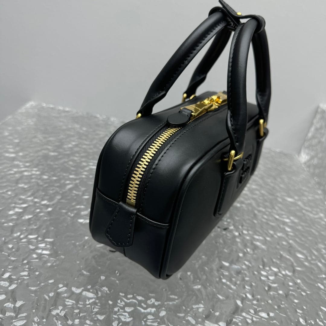 Bolsa Miu Miu Arcadie Leather Bag