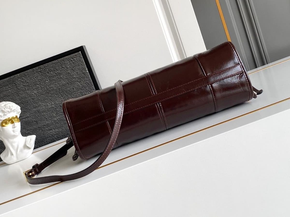 Bolsa Prada Richard Bordô