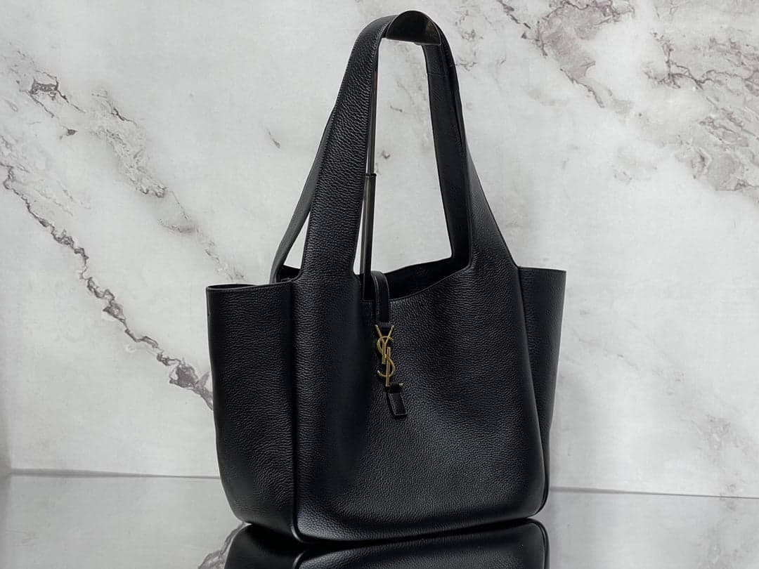 Bolsa Saint Laurent Le 5 à 7 Bea Leather Shoulder