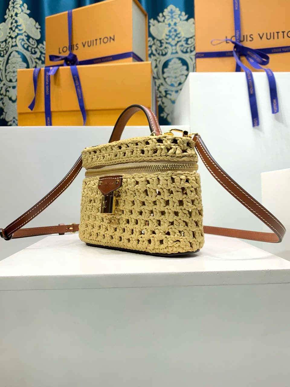 Bolsa Louis Vuitton Vanity Chain Pouch