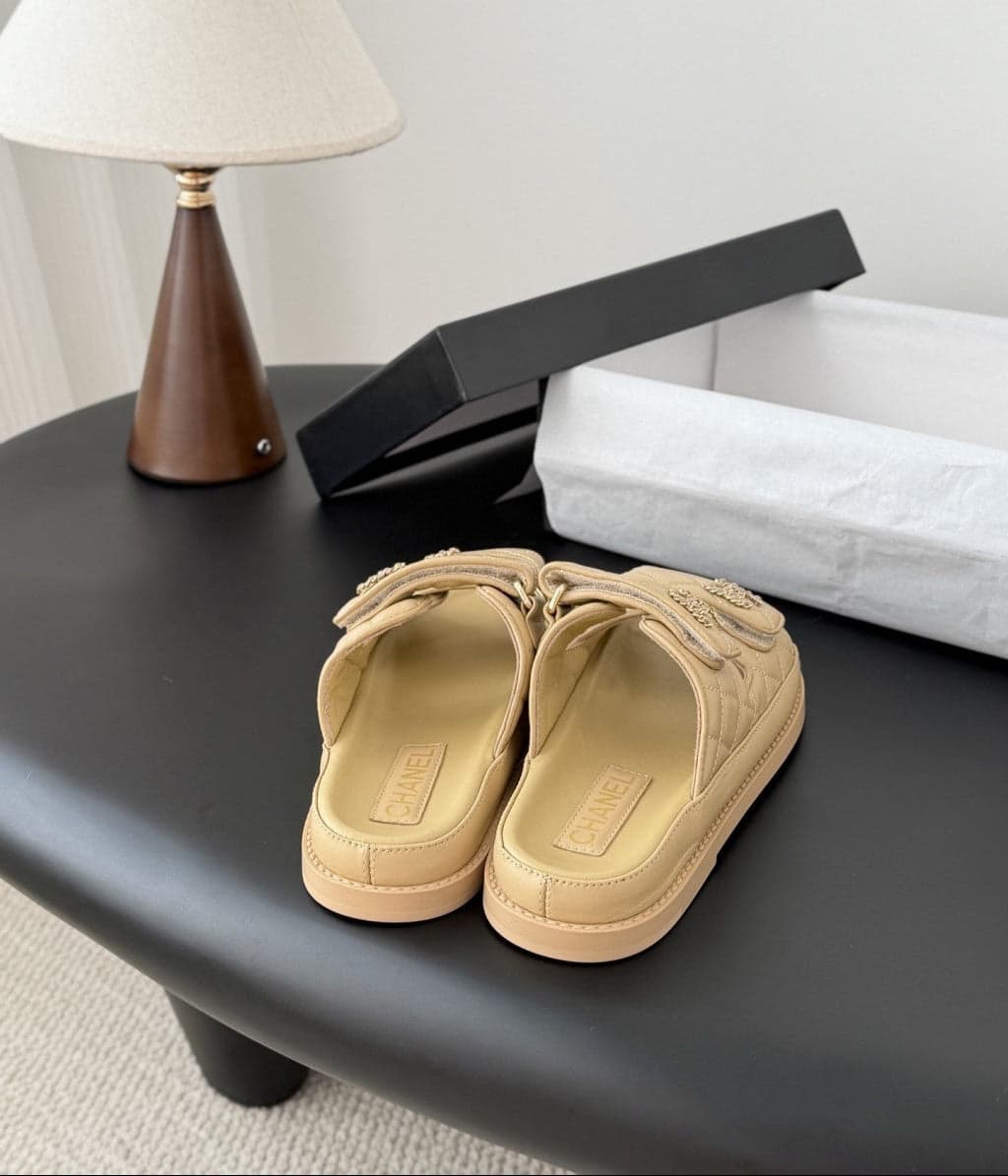 CHANEL Quilted Dad Sandal Beige.