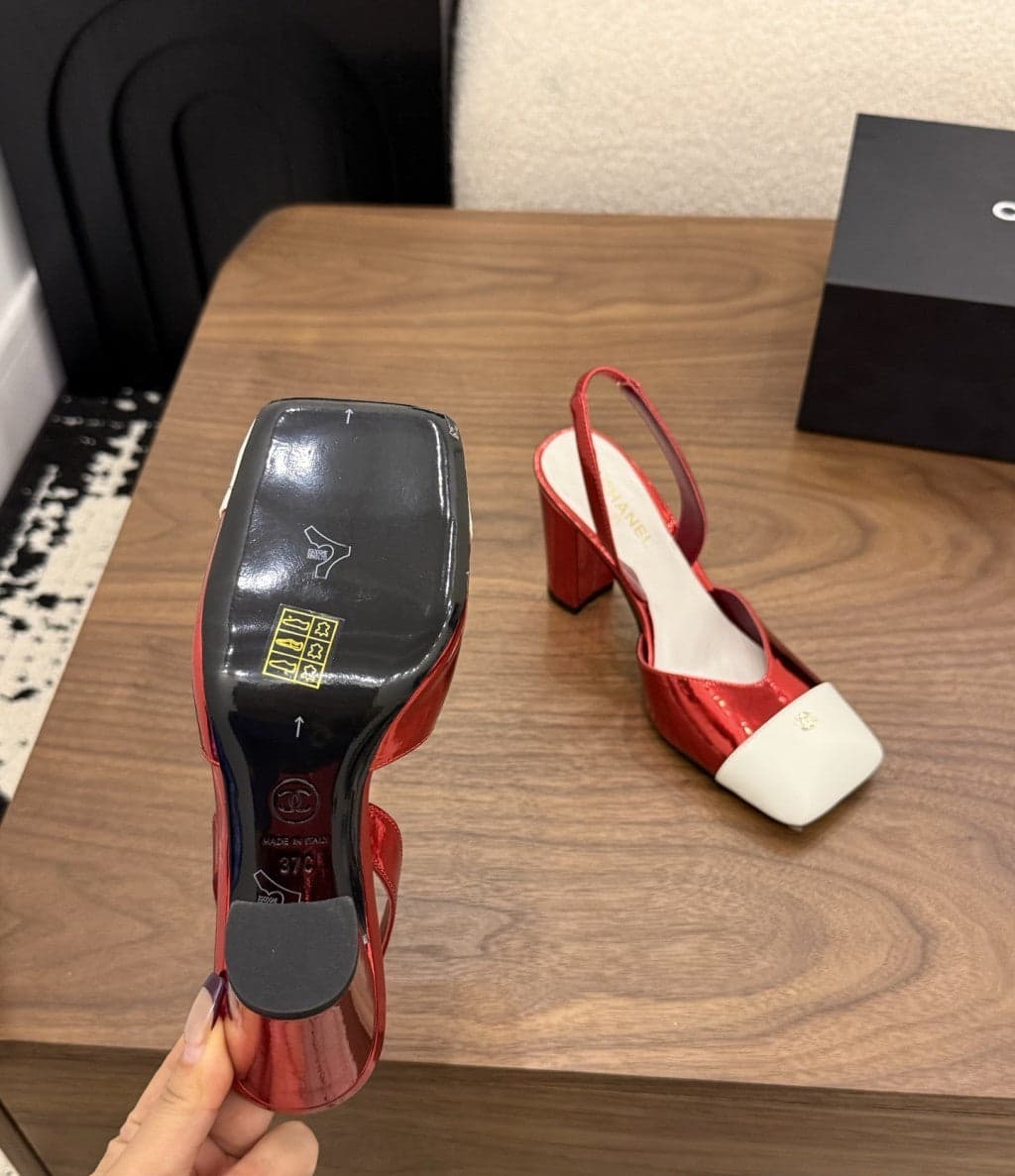 Chanel Slingback Block Heel Metallic Red & White Patent. Salto 9 cm.