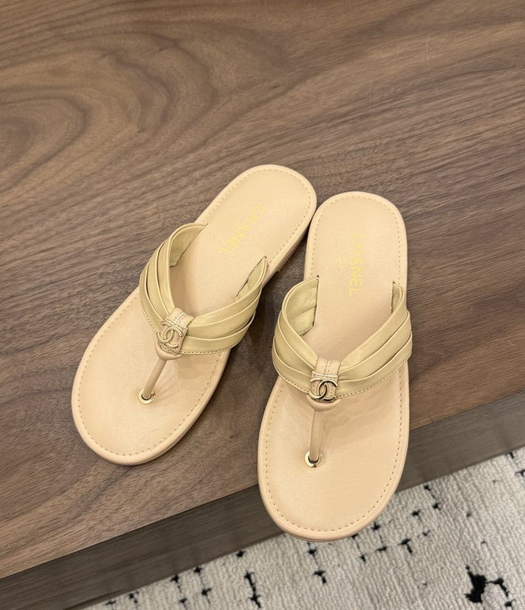 Chanel Thong Sandals Beige.