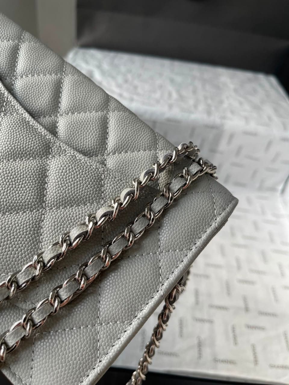 Chanel Wallet On Chain Grey Silver Hardware .