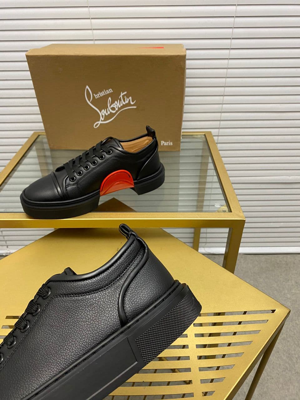 CHRISTIAN LOUBOUTIN Adolon Junior.
