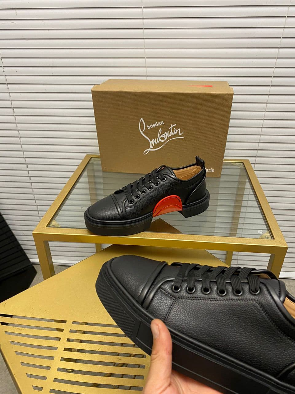 CHRISTIAN LOUBOUTIN Adolon Junior.