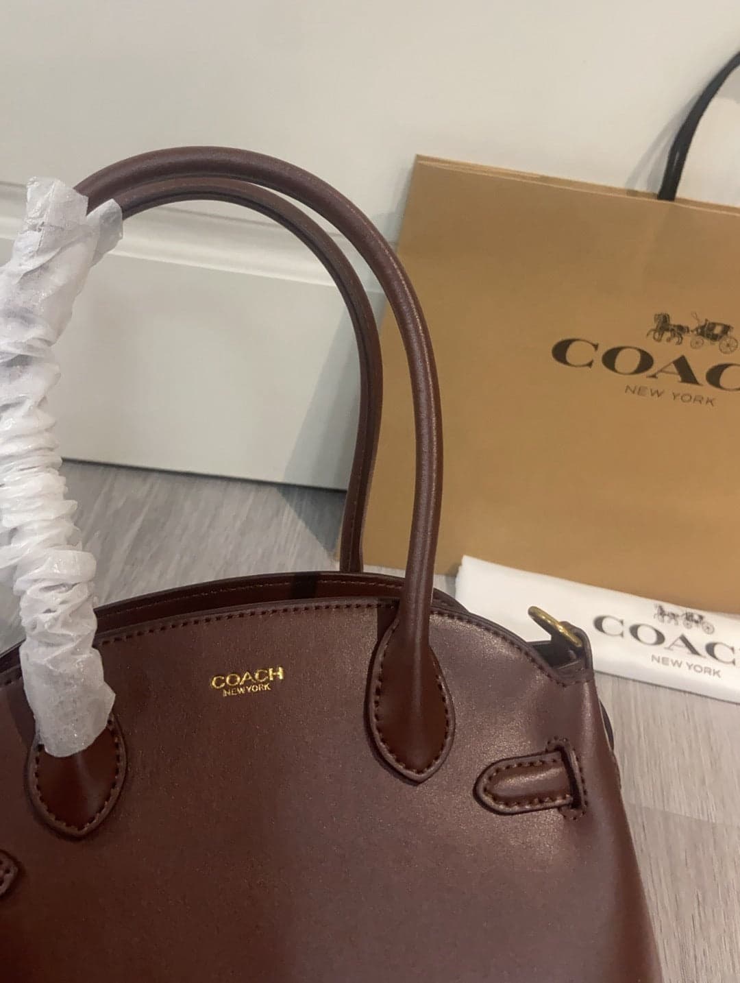 Coach Soft Empire Carryall 21 Maple