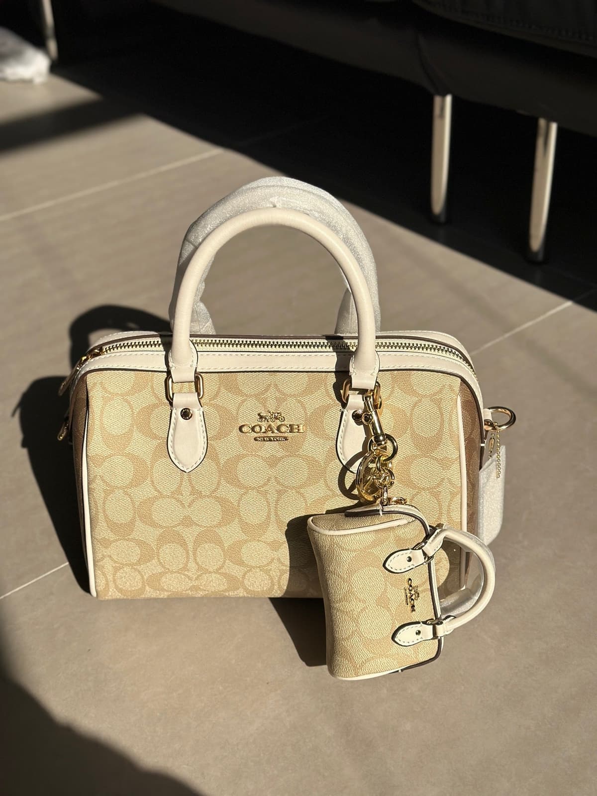 Coach Rowan Satchel Khaki / Off-White Signature Canvas