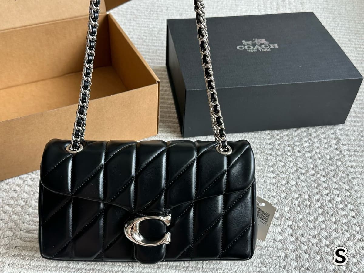 Coach Tabby 26 Matelassê Preto Ferragens Prata