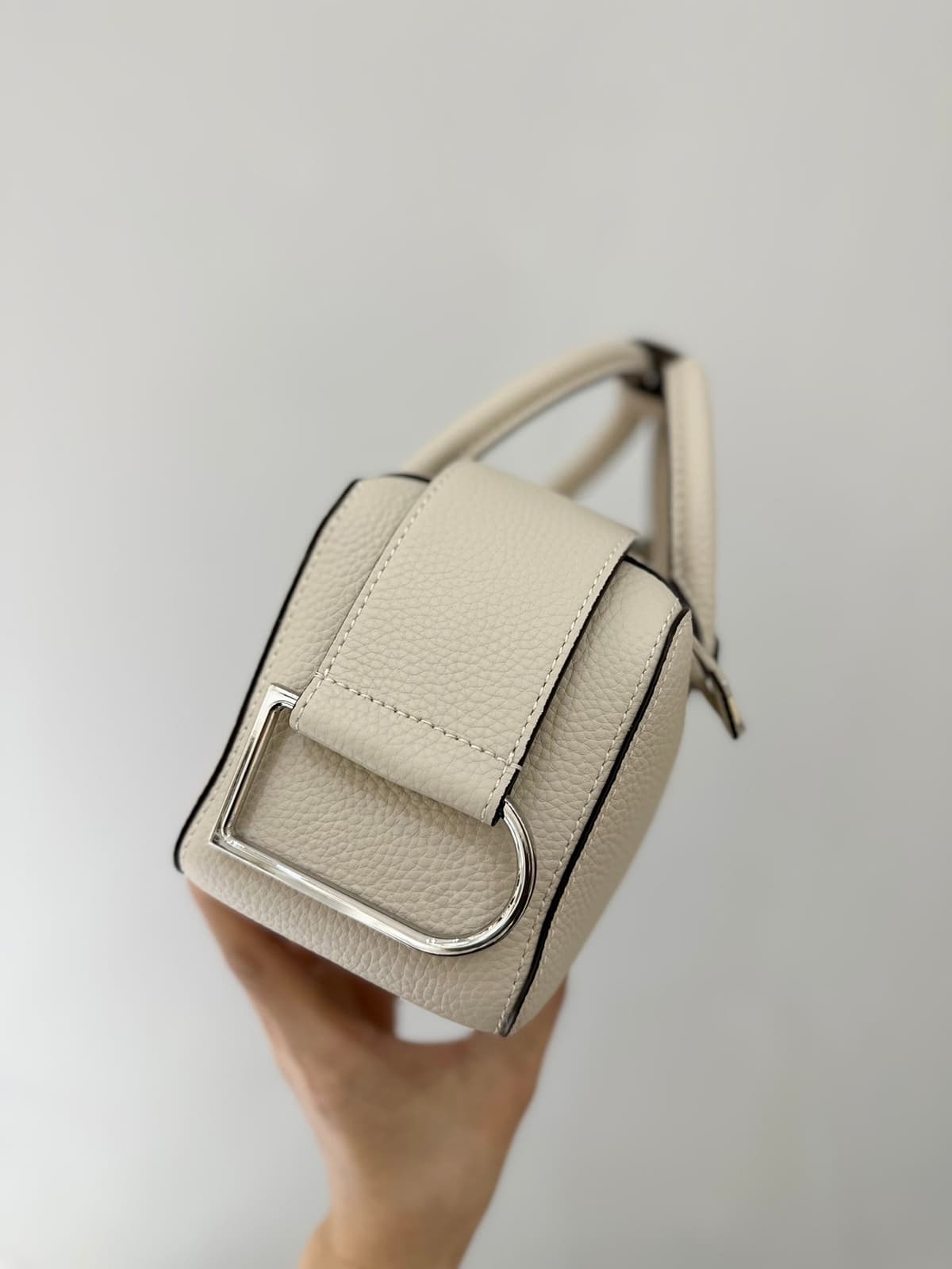 Delvaux Cool Box Mini Bohème Off-White