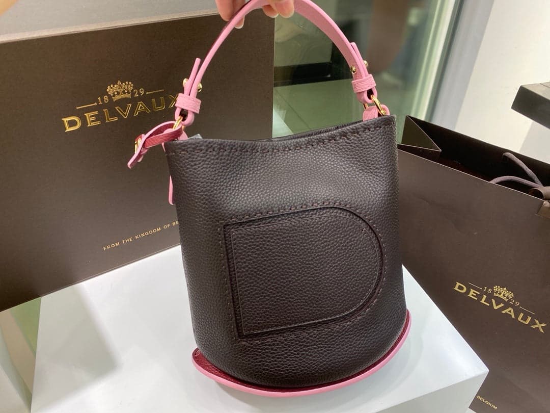 Delvaux Pin Mini Bucket Black / Pink