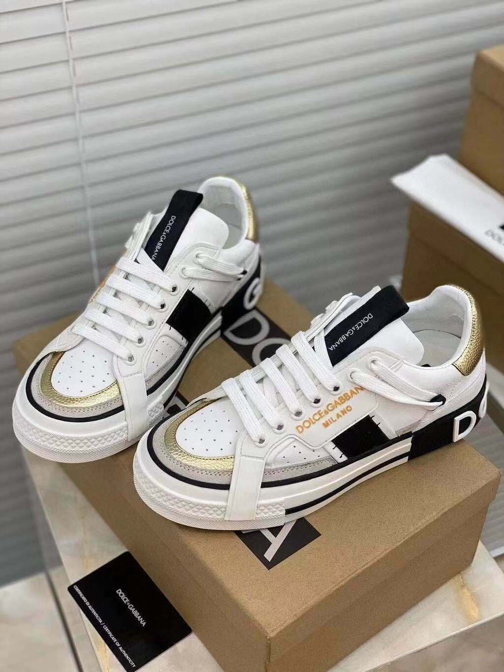 2.Zero White Gold