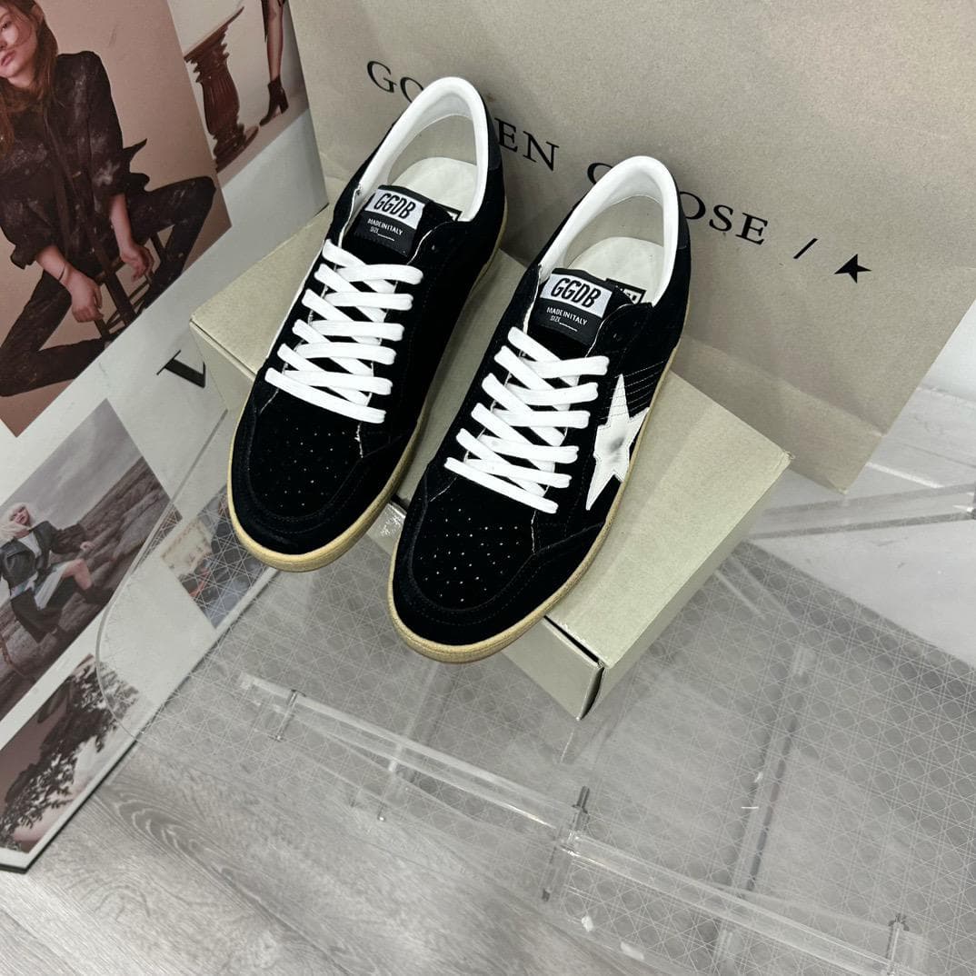 Golden Goose Ballstar Black