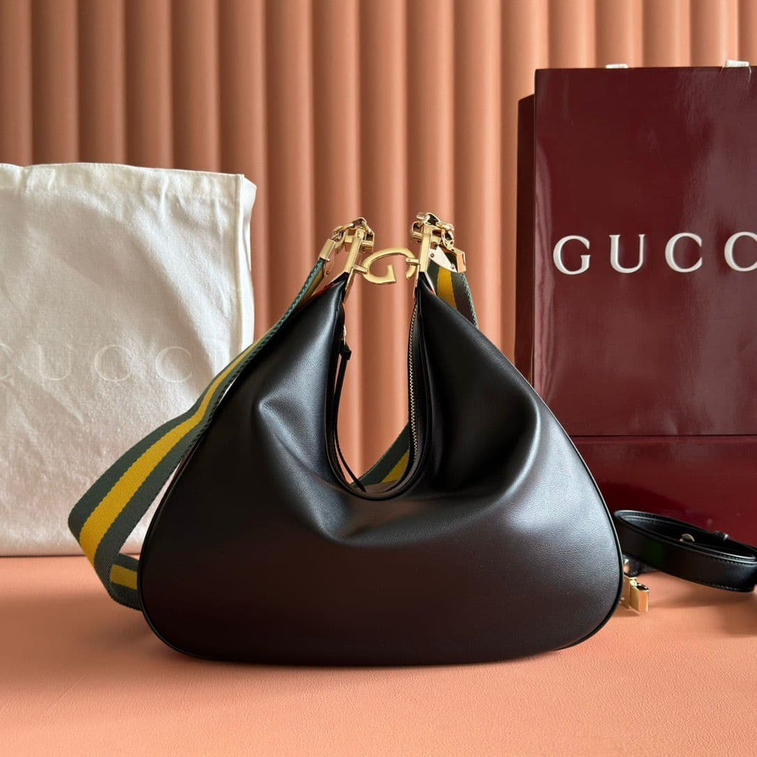 Gucci Attache Small shoulder bag