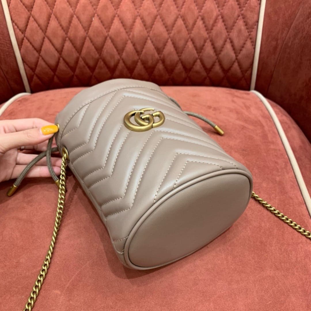 Gucci GG Marmont Mini Bucket Red off-white Bag