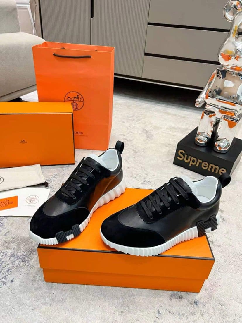 Hermès Bouncing Sneaker Preto e Branco.