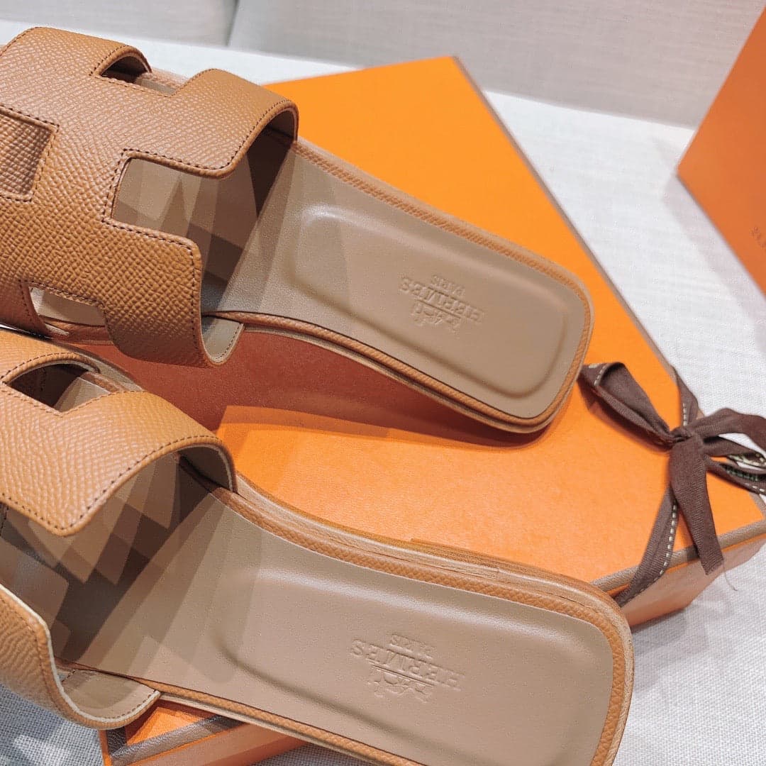 Hermes Oran Sandal Gold Box Calfskin Leathe