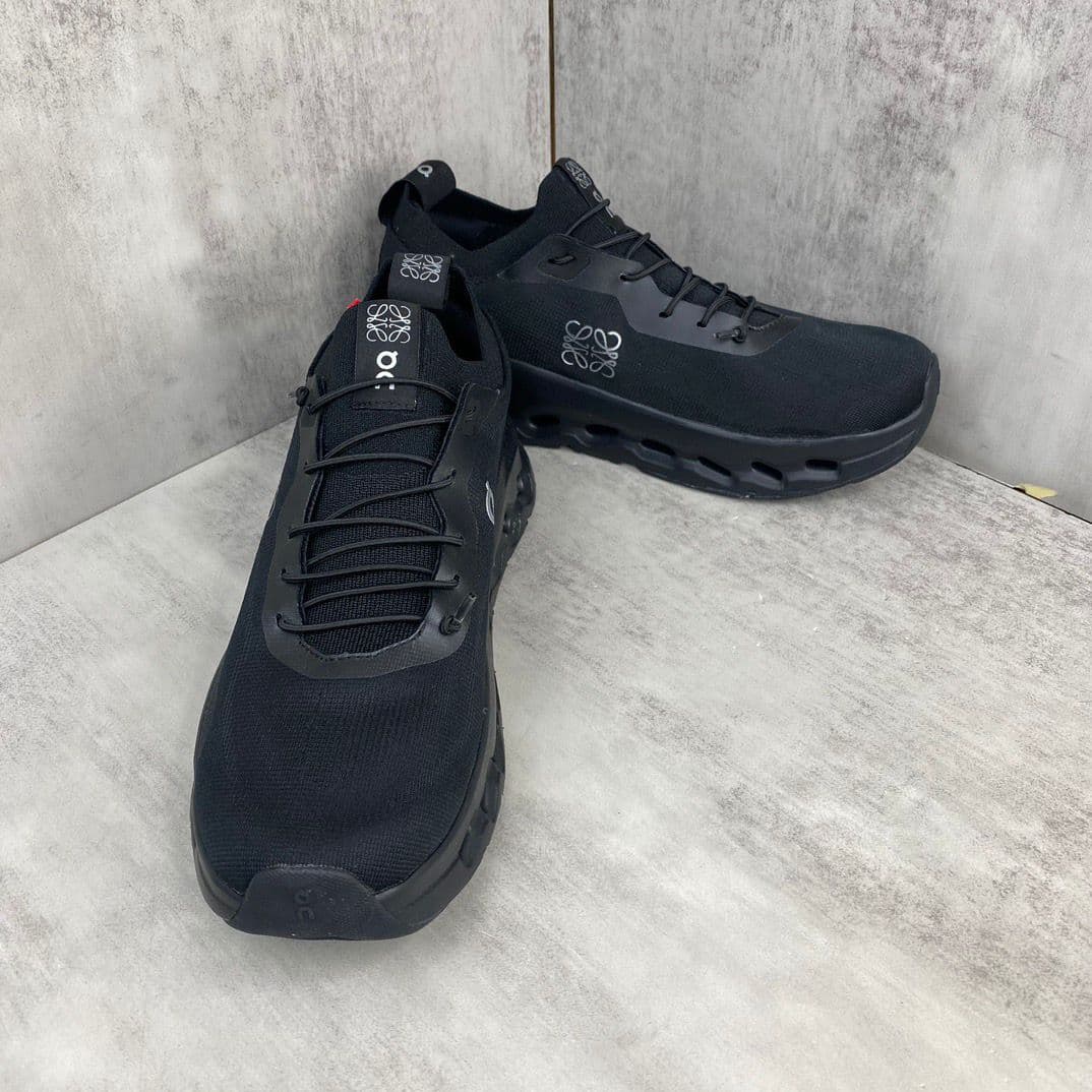 LOEWE x On Cloudtilt Black