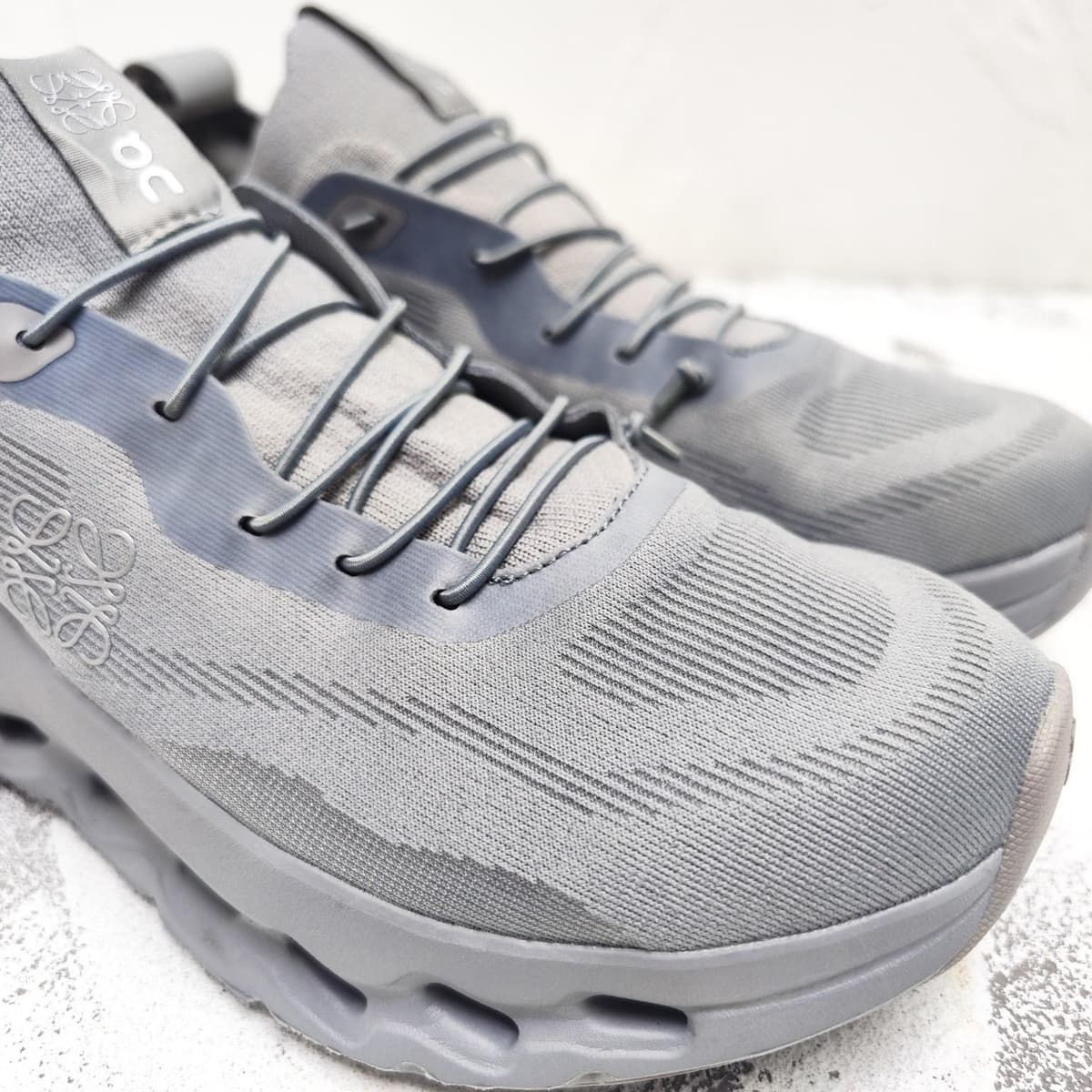 LOEWE x On Cloudtilt Grey (Pronta entrega)