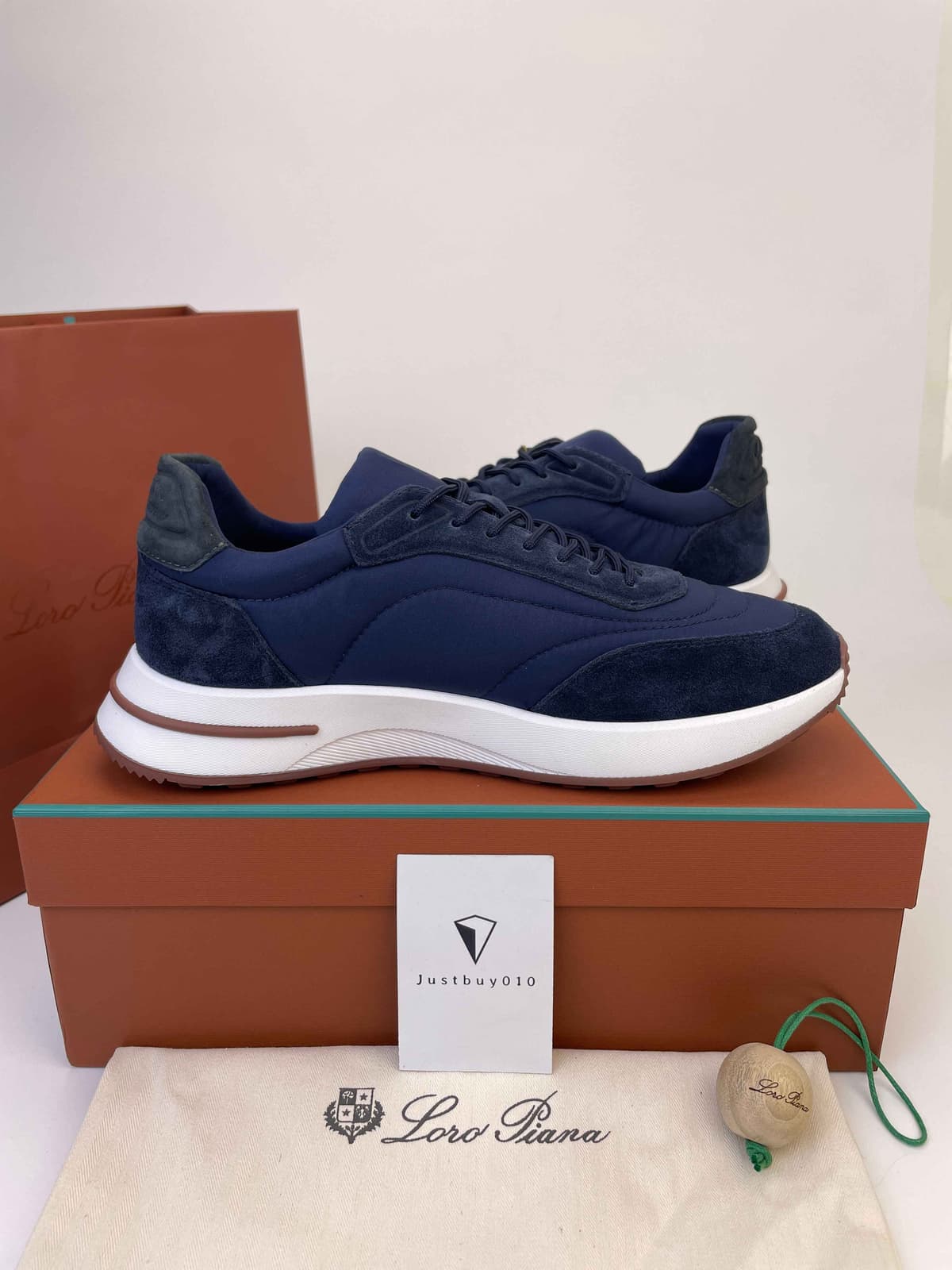 Loro Piana Weekend Walk Evo Tech Navy.