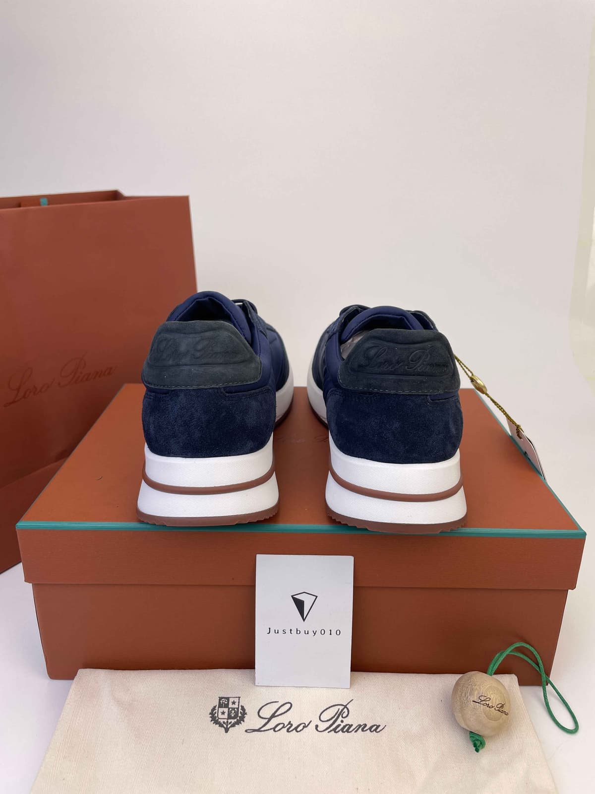 Loro Piana Weekend Walk Evo Tech Navy.