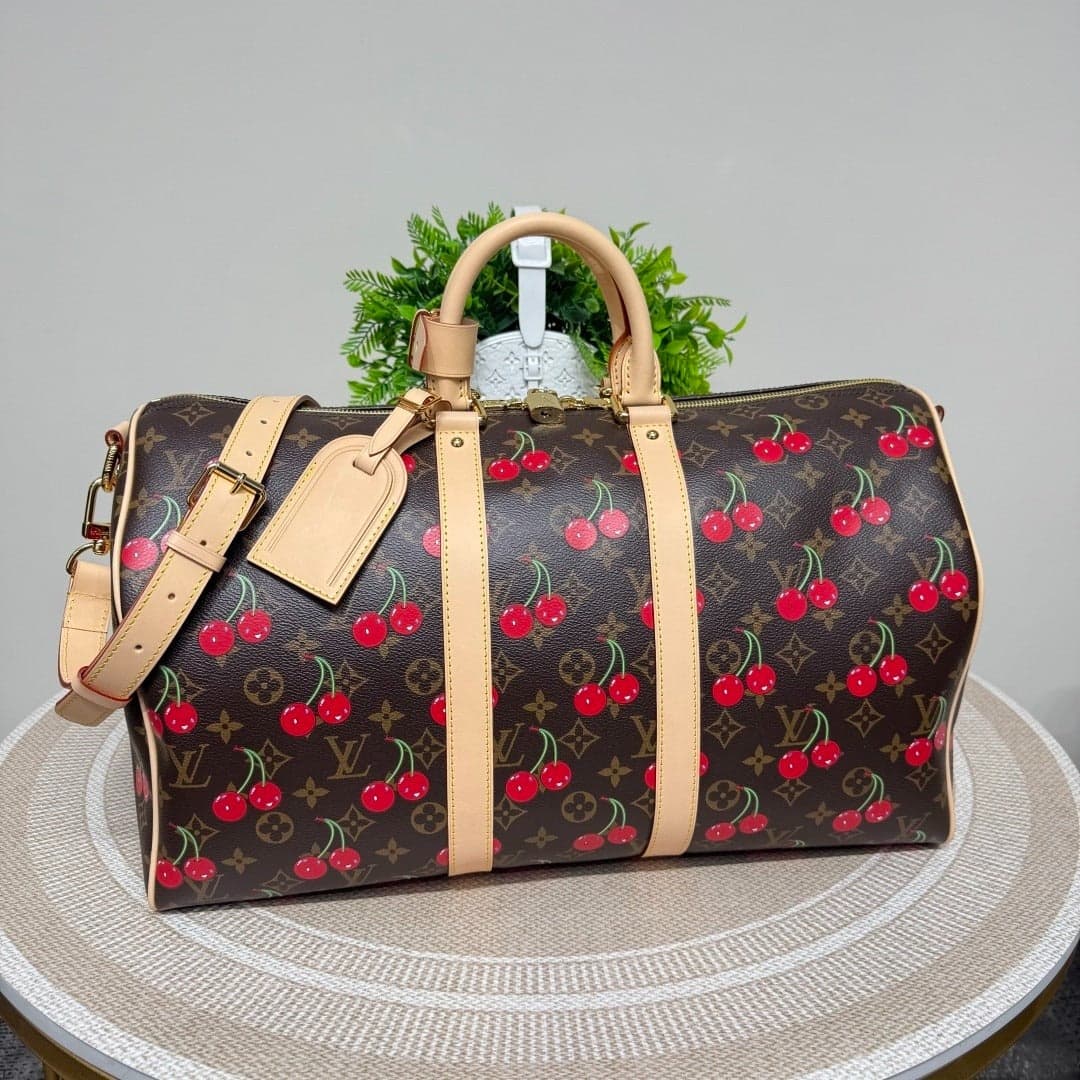 Louis Vuitton Keepall Bandoulière 45 Monogram Cherry .