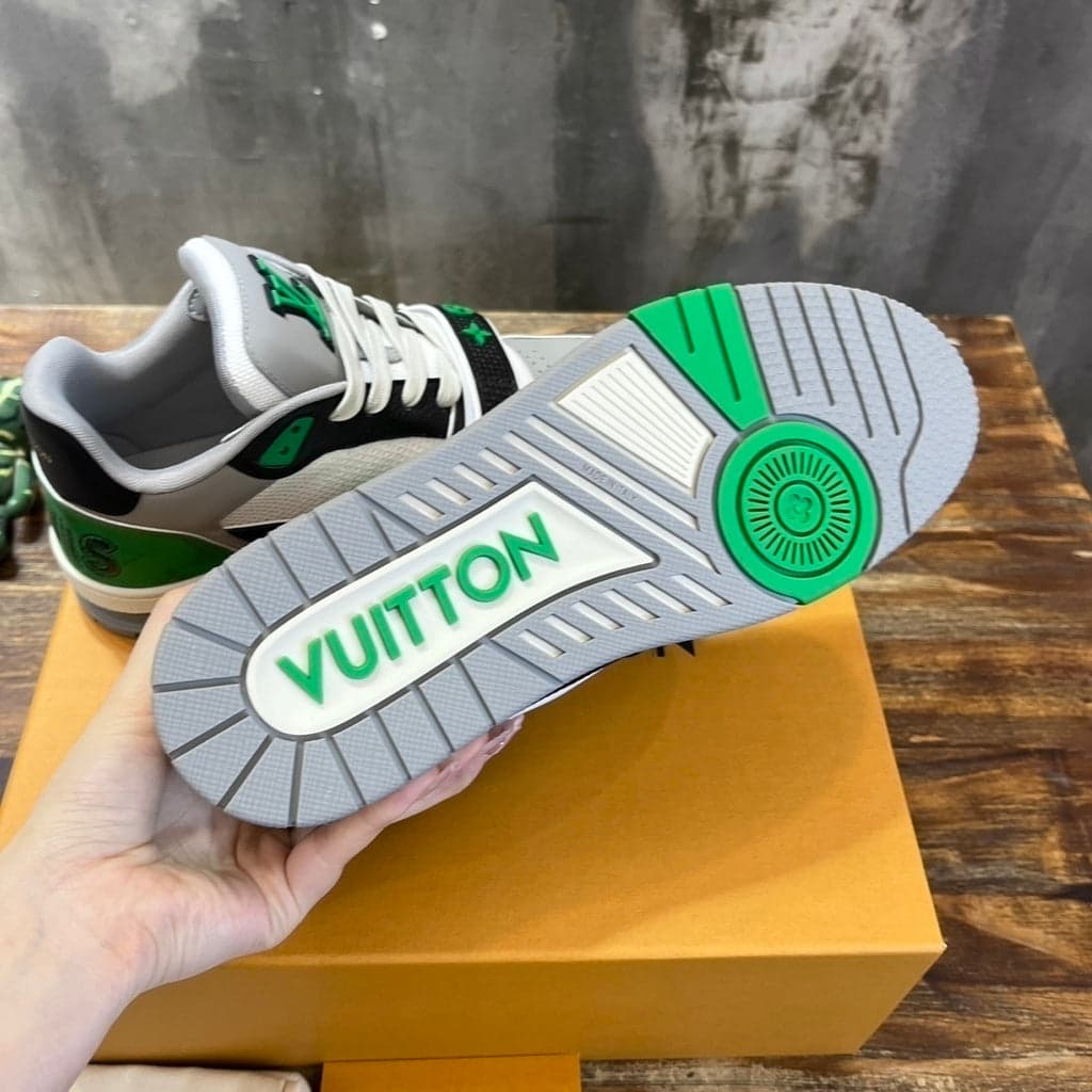 Trainer Monogram strap Black White Green