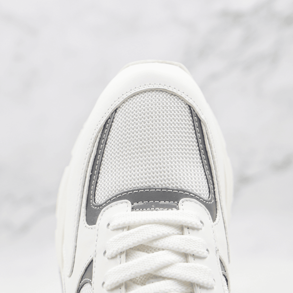 Run Away Sneakers Suede with Mesh White